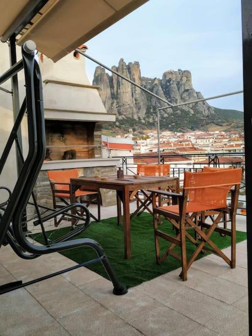 Best View Of Meteora In "Stavros Home" Kalambaka Exterior photo